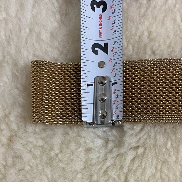 GOLD - Slinky - Vintage Belt - Picture 2 of 6